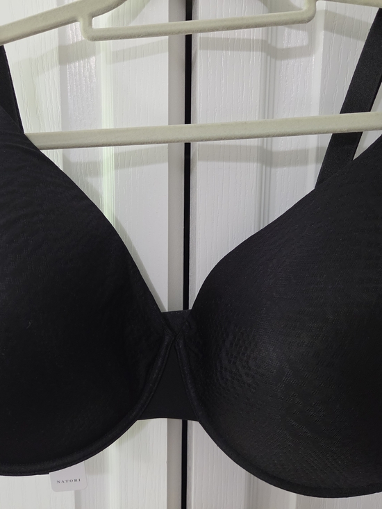 Natori Other - Natori Black Smooth Contour Underwire Bra